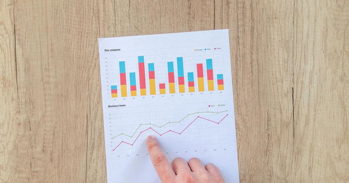 سرعة التقييمات مقابل جودتها — أيهما يرفع ترتيب قوقل أسرع